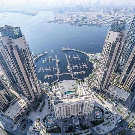 Airy 5-Bedrooms Apartment At Harbour Views With Stunning Scenery Of Dubai Creek! Exterior photo